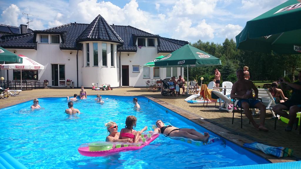 Brydar With Sauna, Swimming Pool And Jacuzzi Mielno  Exterior foto